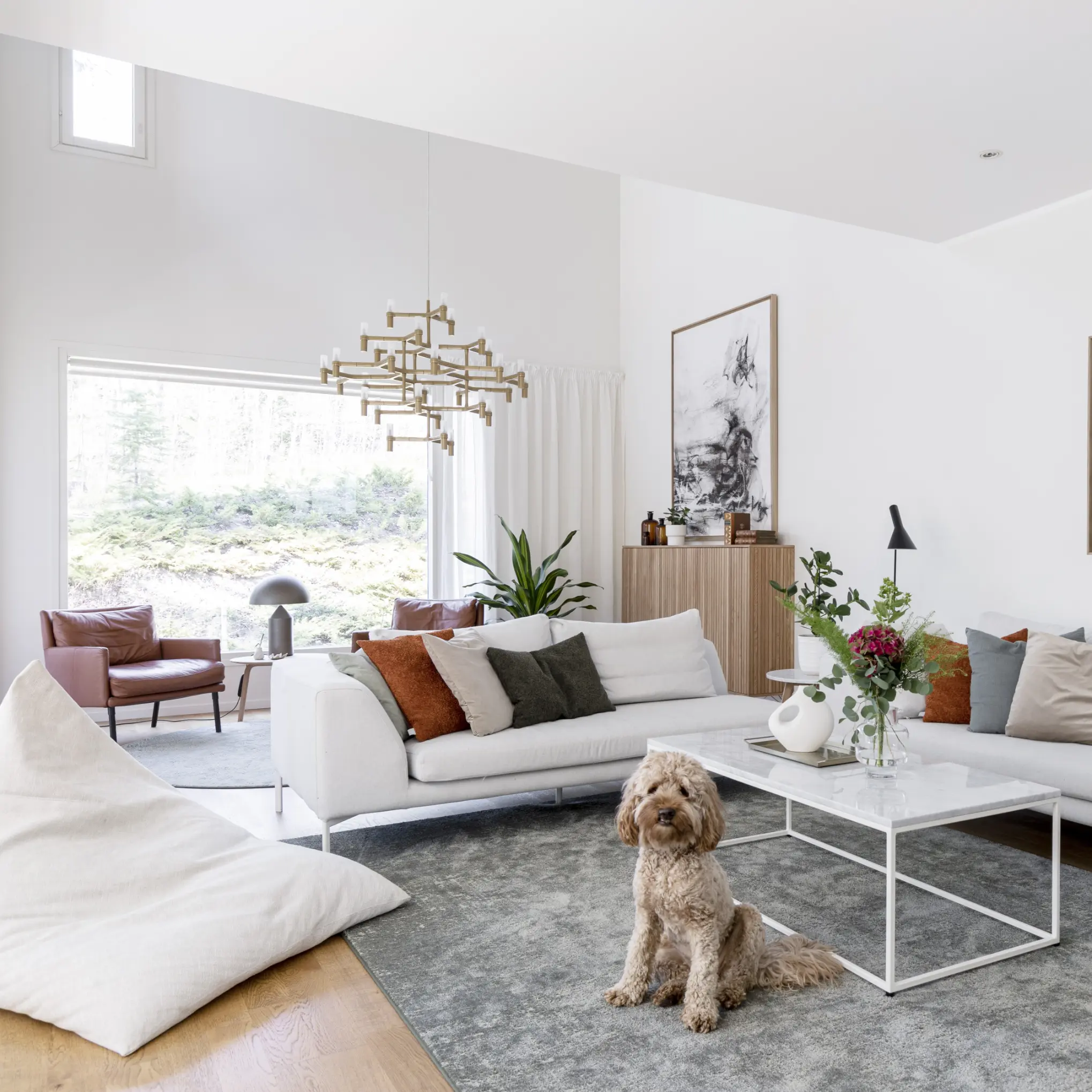 uudiskohteen sisustussuunnittelu ja yhtenäinen materiaalimaailma