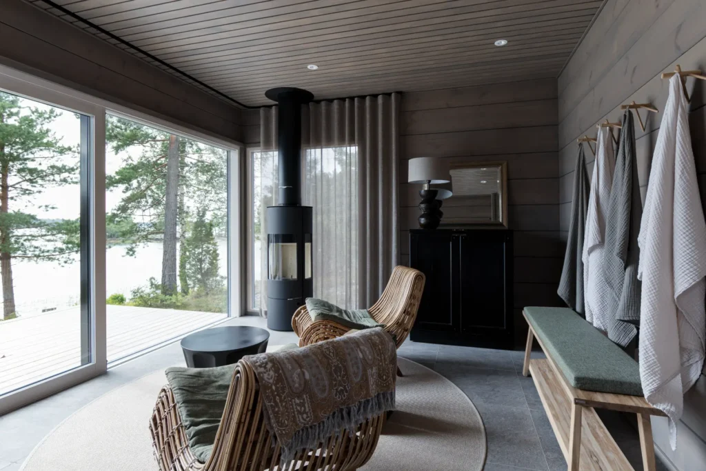 suunnitteluprosessi - Kodikas työpiste luonnonvalossa ja puupinnoilla – sisustussuunnittelu Tammisaari